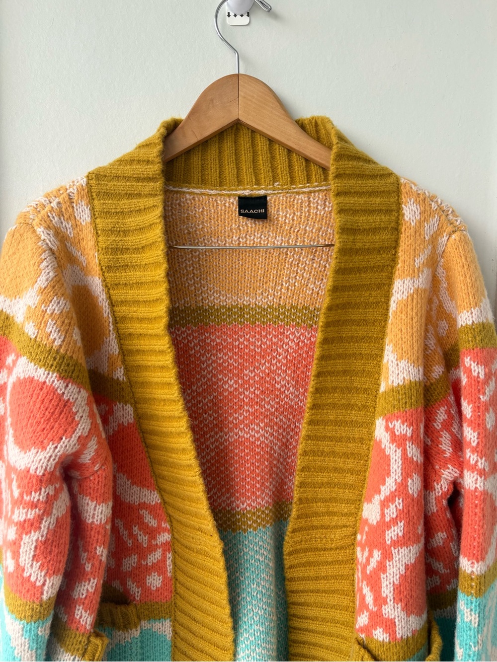 SAACHI Carina Oversize Colorblock Cardigan Sweater OS - Picture 8 of 10